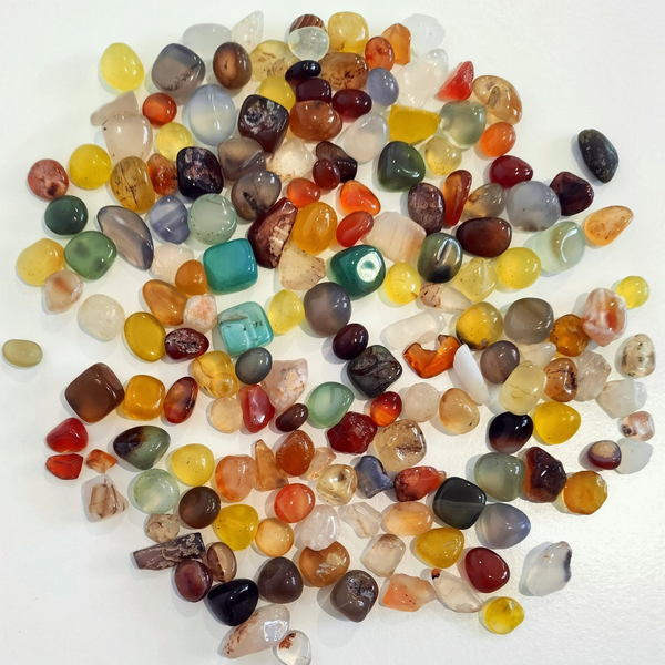 Mixed Gemstones: quartz and crystals