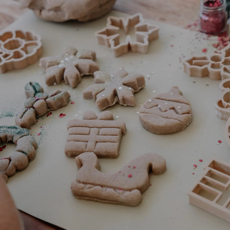 Christmas Holiday Eco Cutter set