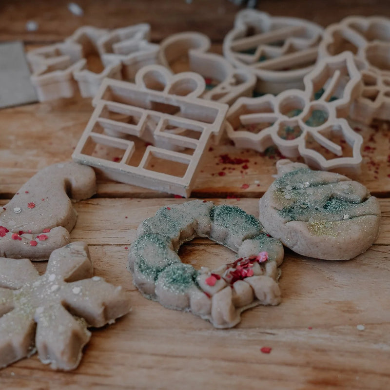 Christmas Holiday Eco Cutter set