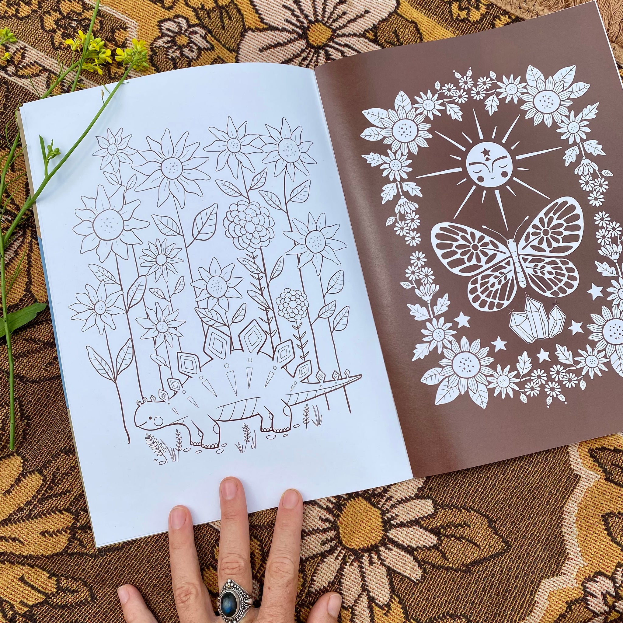 Mama Earth Colouring Book