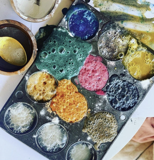 Eco Fizz and Paint Kit: sensory play, potions, painting and science experiments